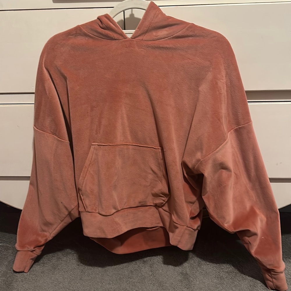 american eagle orange velvet sweatshirt